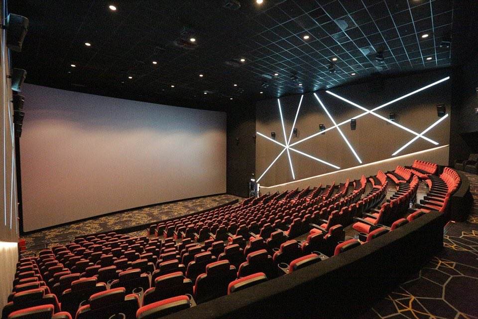 Paragon cinemas bp mall