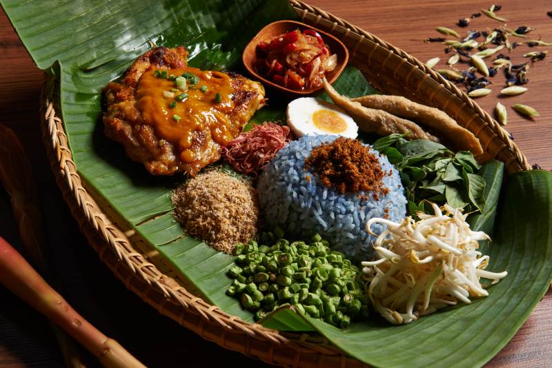 Soho Pantai Timur Hidangkan Masakan Terbaik Dari Kelantan ...