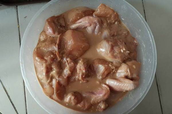 Ayam Goreng Pandan, Resepi Berbuka Yang Lazat & Sangat 