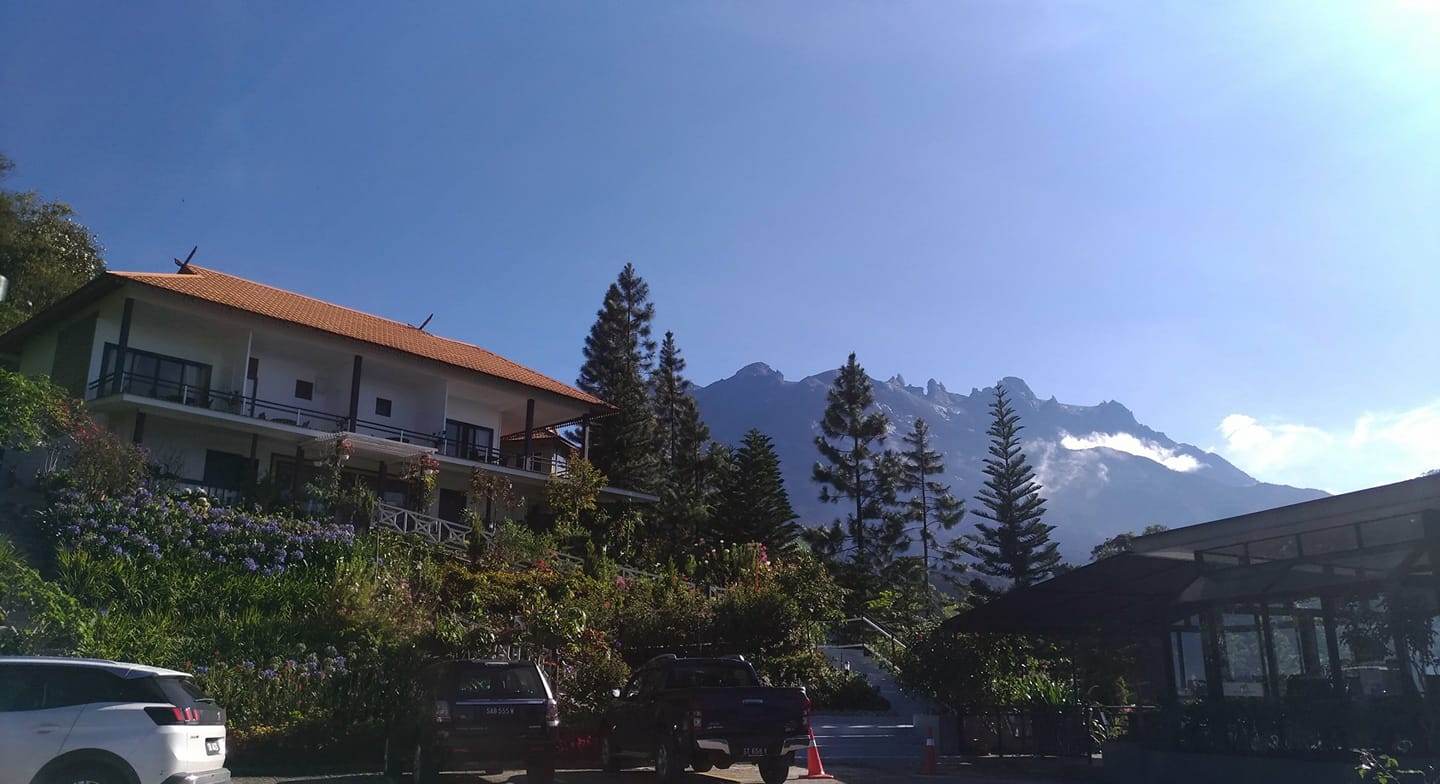 Mountain valley resort kundasang